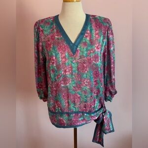 Vintage DIANE FREIS Floral V-Neck Blouse